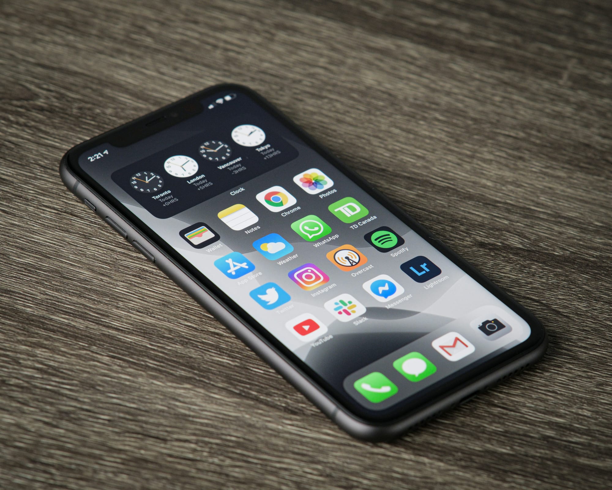 Apple Deepens Education and Healthcare Footprint with Product Initiatives and Strategic Partnerships